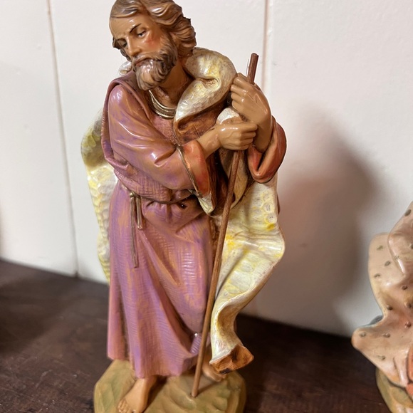 Vintage Fontanini Nativity Scene Set - Picture 3 of 10